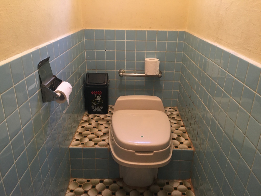 段付き和式便器から簡易水栓トイレへ
