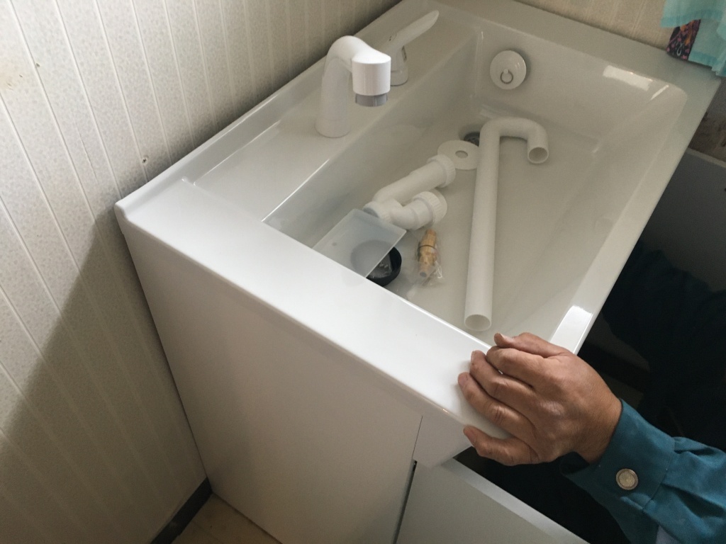 化粧台交換しました!(^^)!