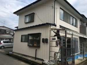 大崎市岩出山 T様邸 外壁塗装工事の現場から!(^^)!