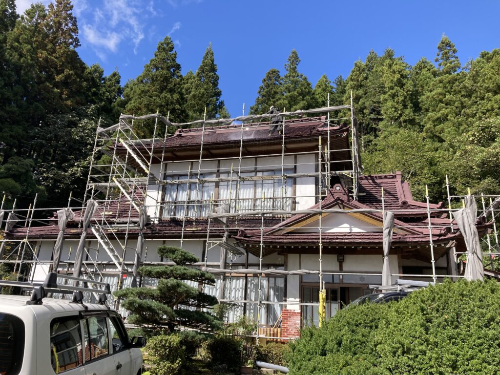 一関市花泉町 I様邸 母屋作業屋根改修工事 ②