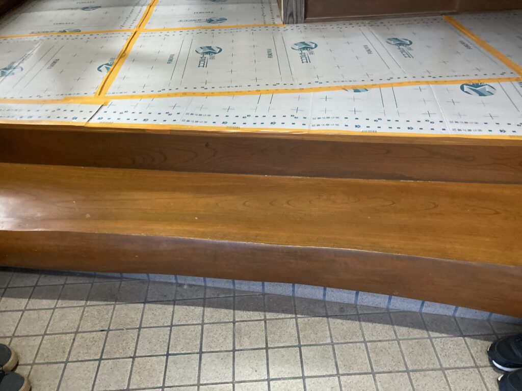 登米市東和町 S様邸 廊下床・台所床改修工事