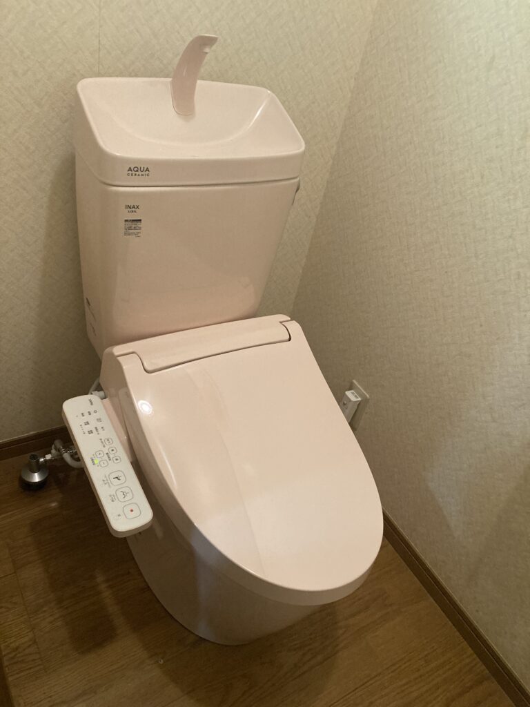 登米市中田 C様邸 便器交換・コンセント移設