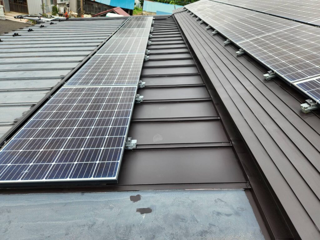 登米市中田町 S様邸 作業場屋根塗装③